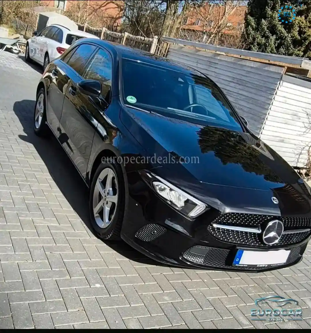 Mercedes-Benz A 220
