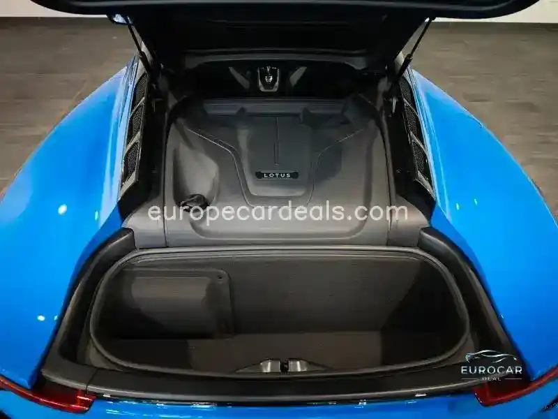 Lotus Emira
