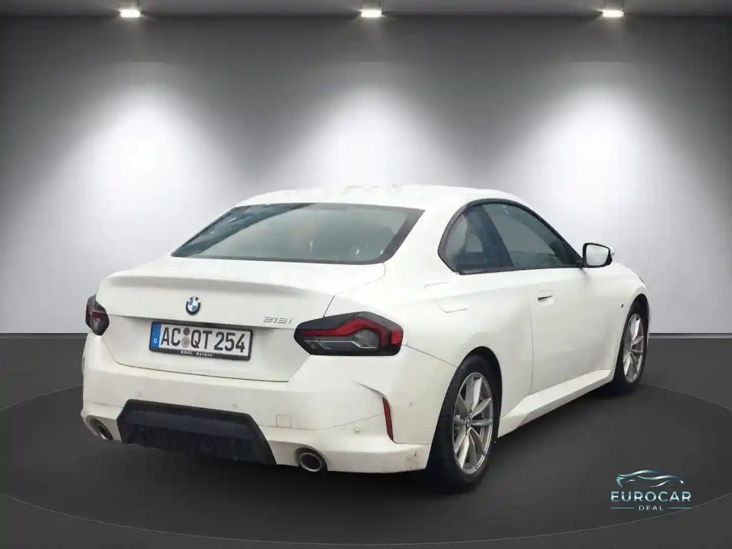BMW 218