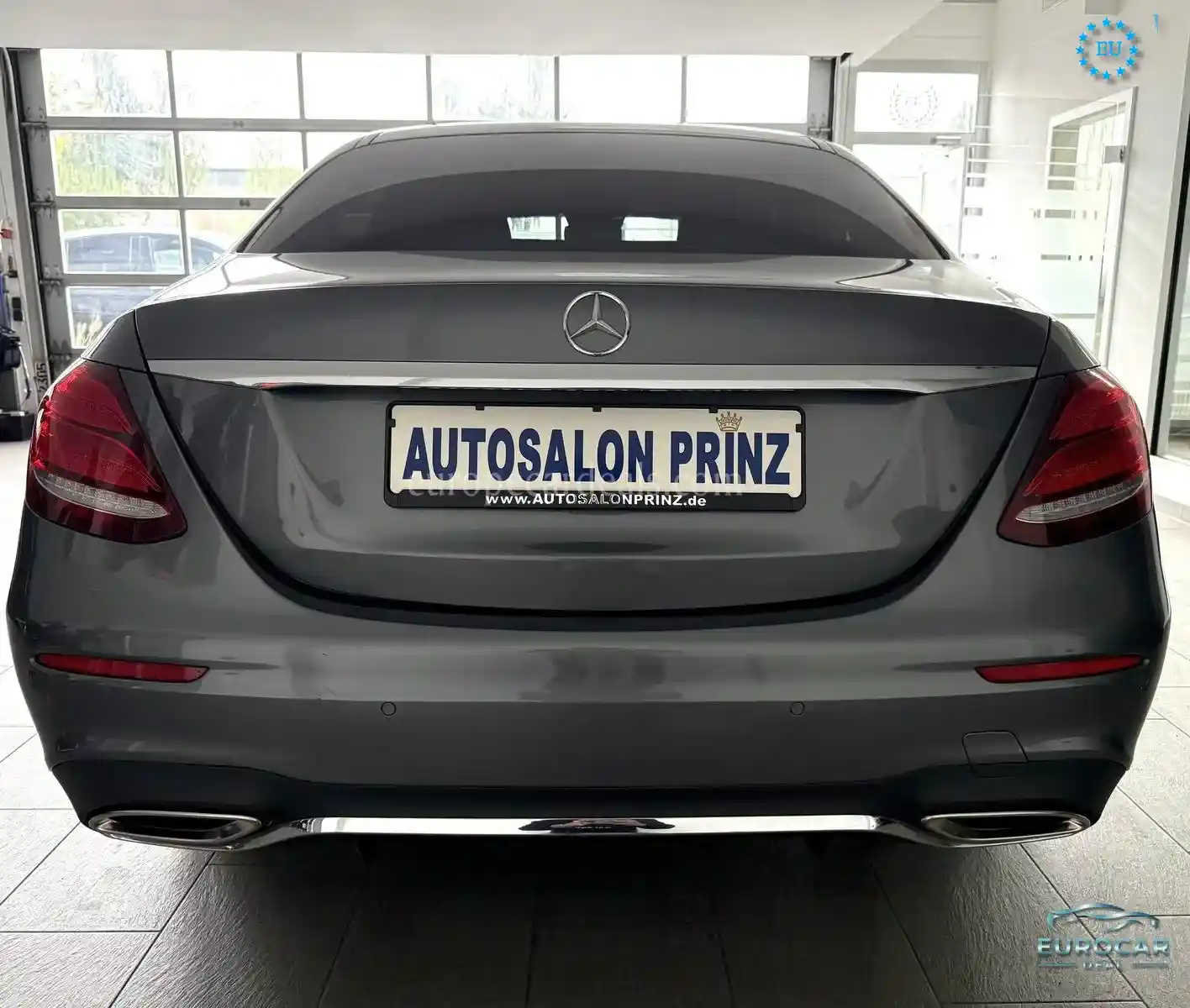 Mercedes-Benz E 200