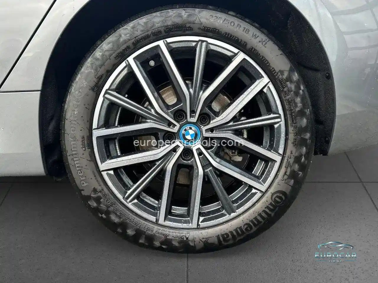 BMW 230