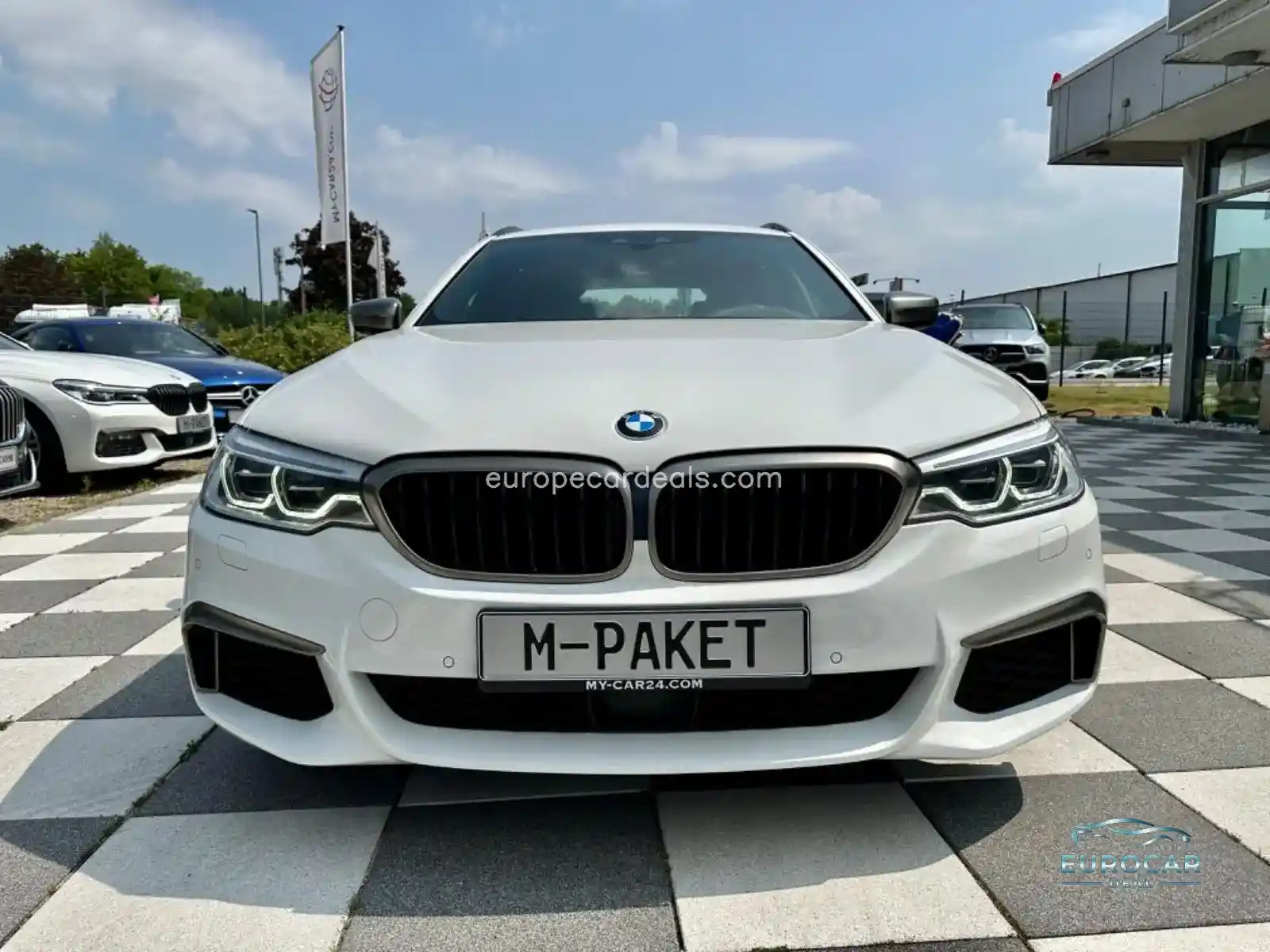 BMW M550