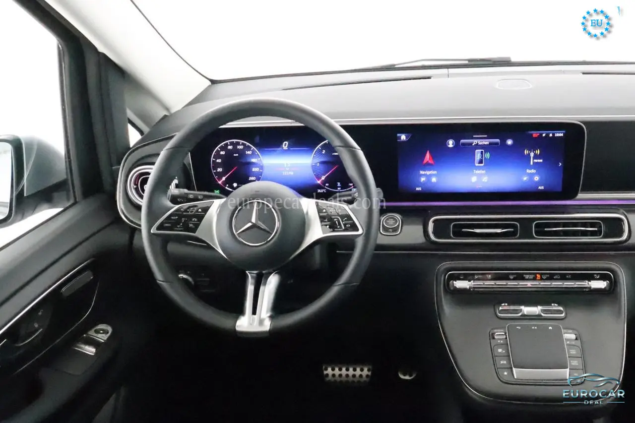 Mercedes-Benz V 220