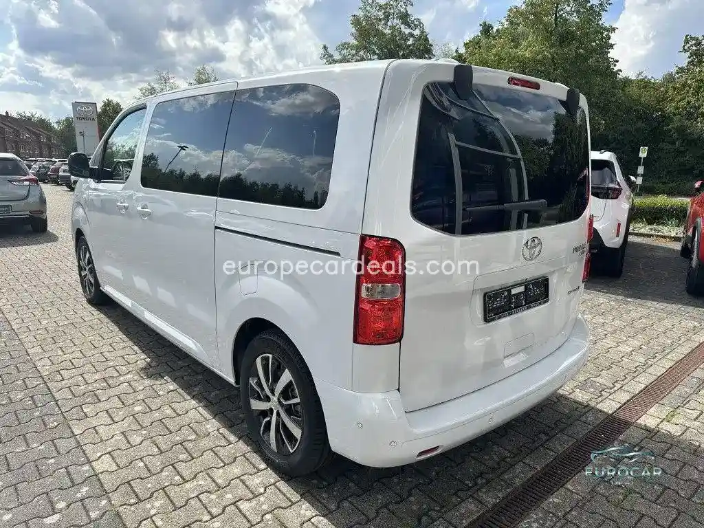 Toyota Proace (Verso)