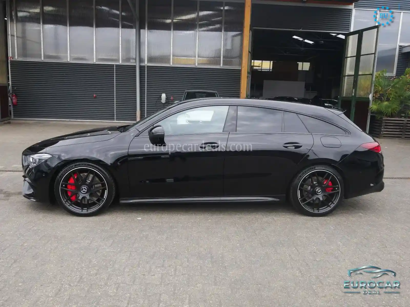 Mercedes-Benz CLA 45 AMG Shooting Brake