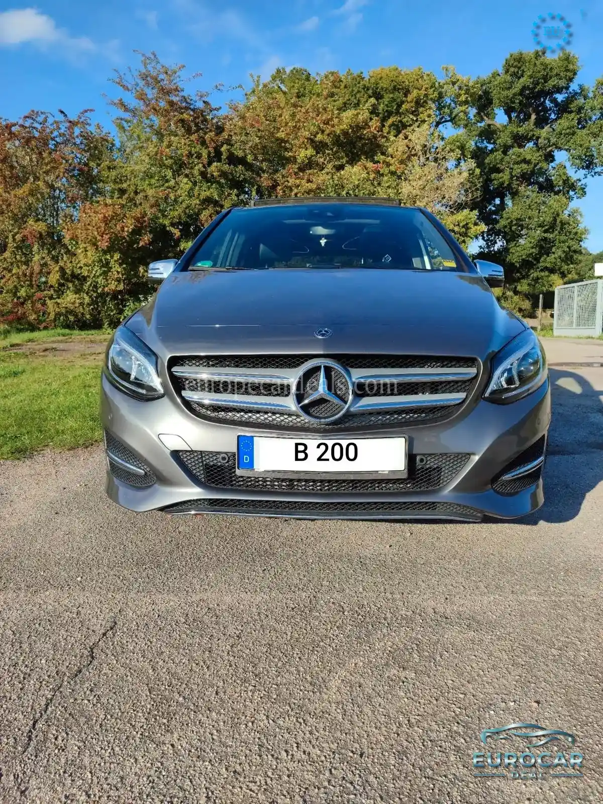 Mercedes-Benz B 200