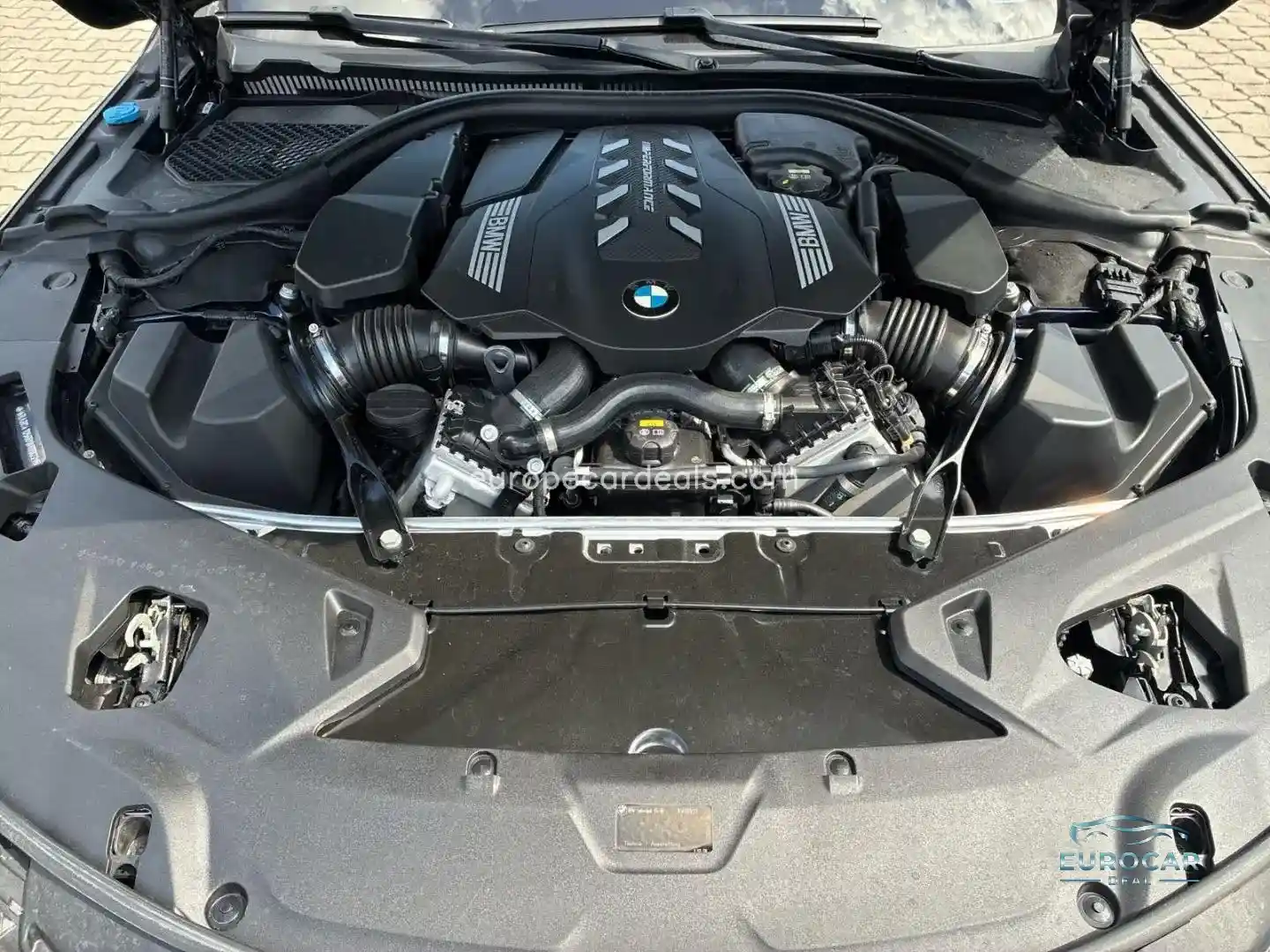 BMW M850