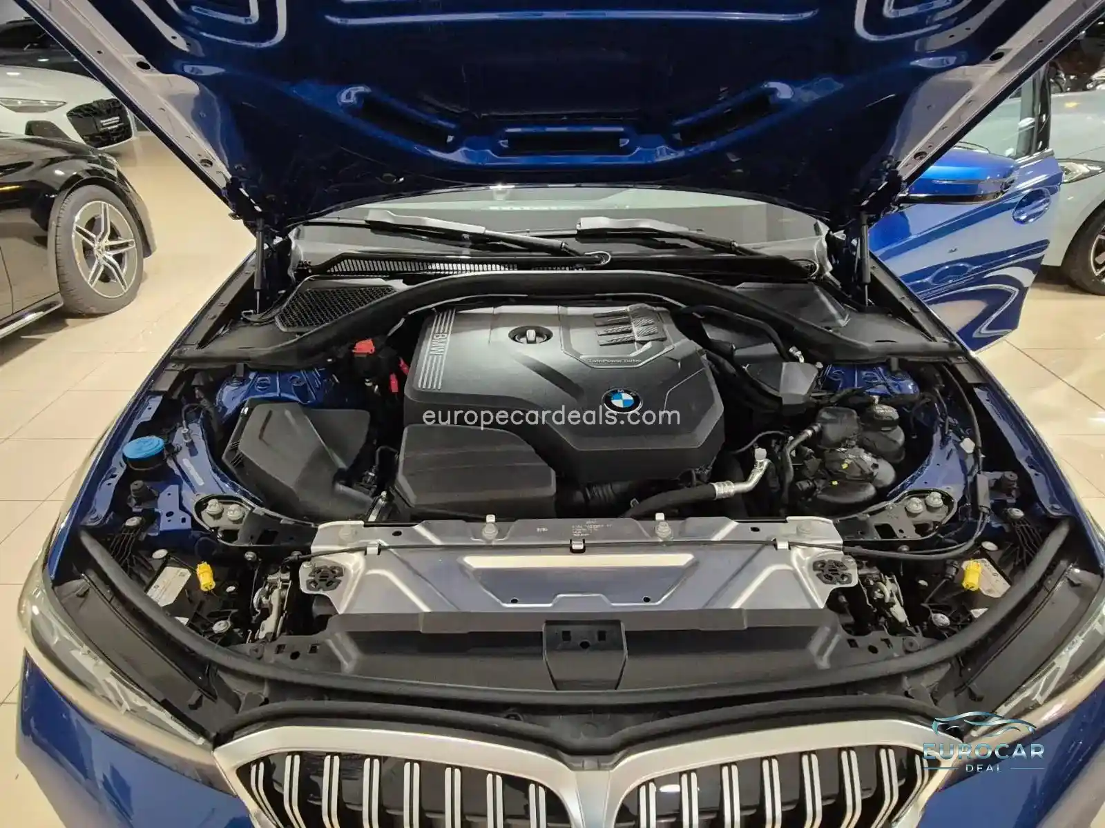 BMW 330