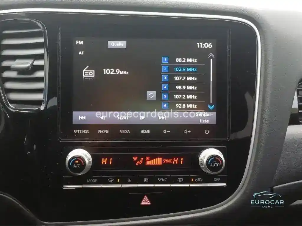Mitsubishi Plug-in Hybrid Outlander