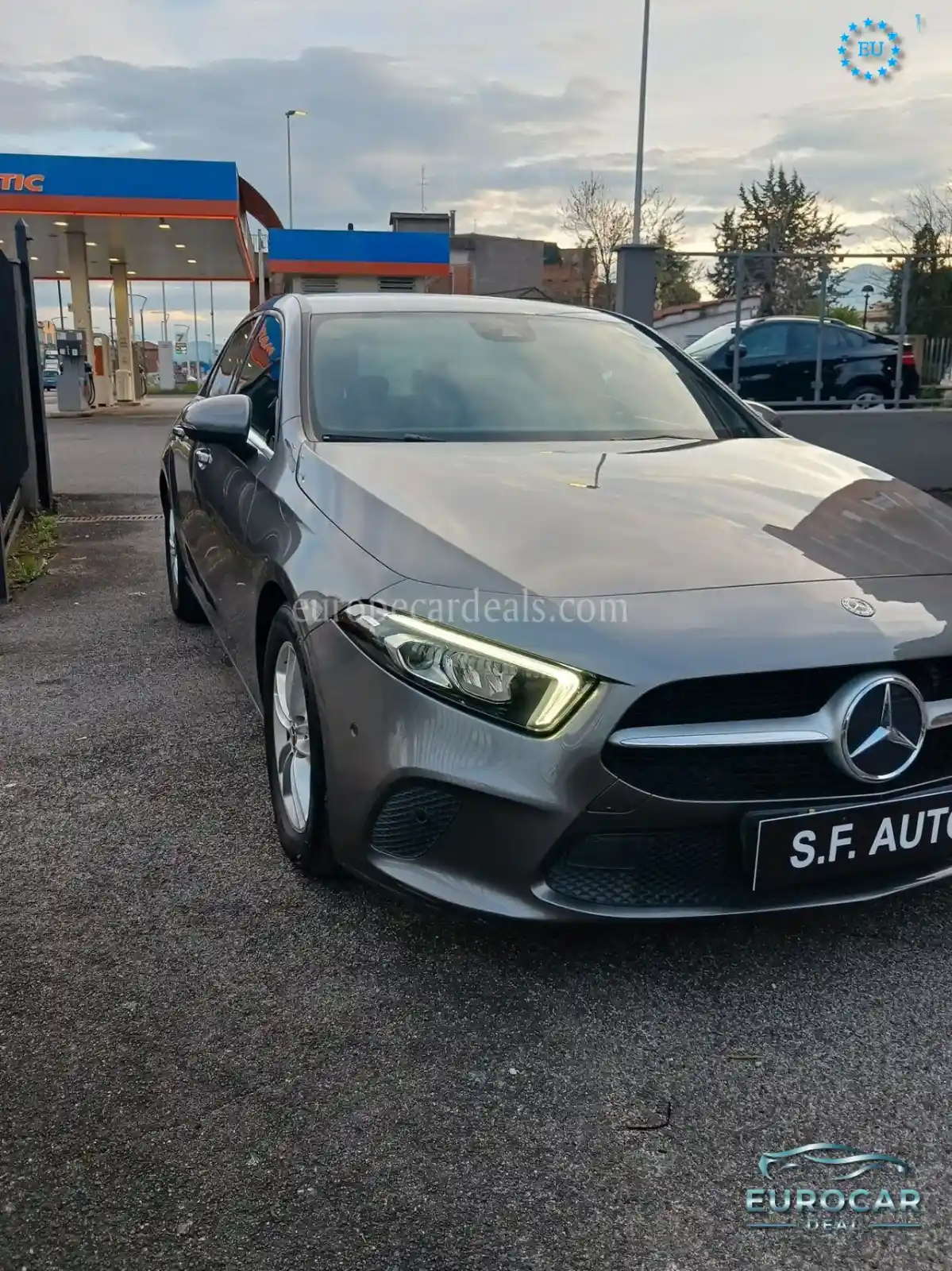 Mercedes-Benz A 180