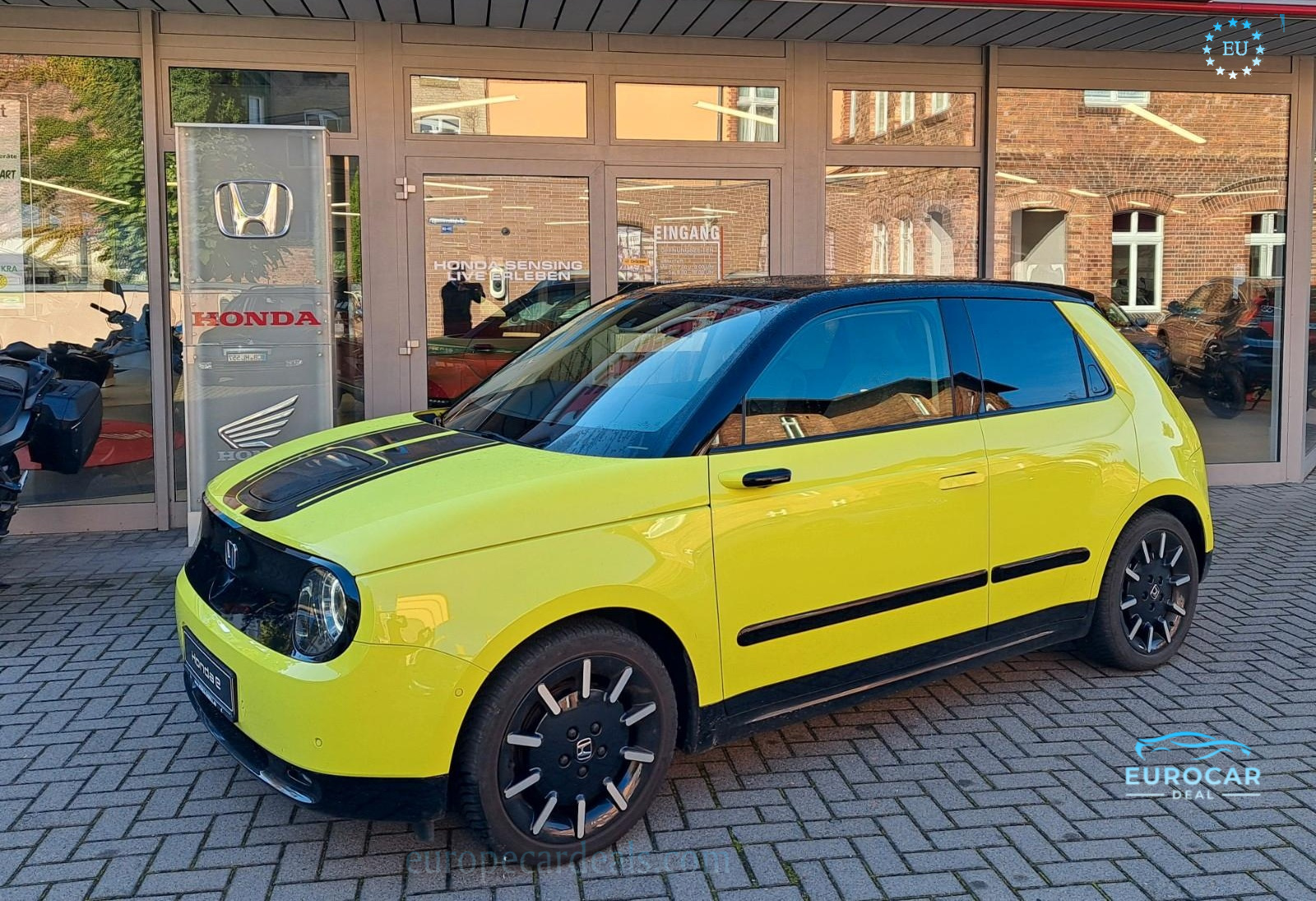 Honda e