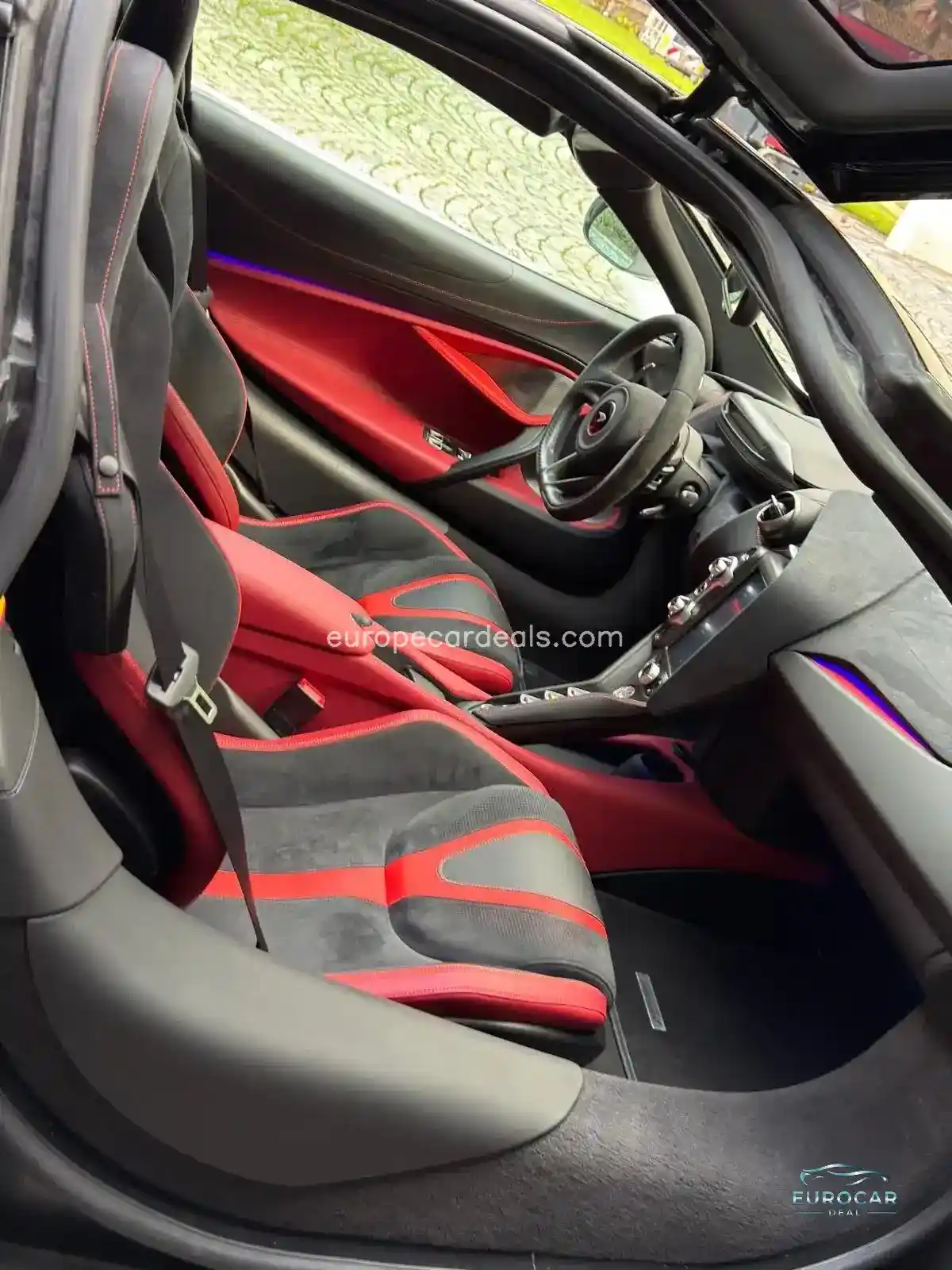 McLaren 720S