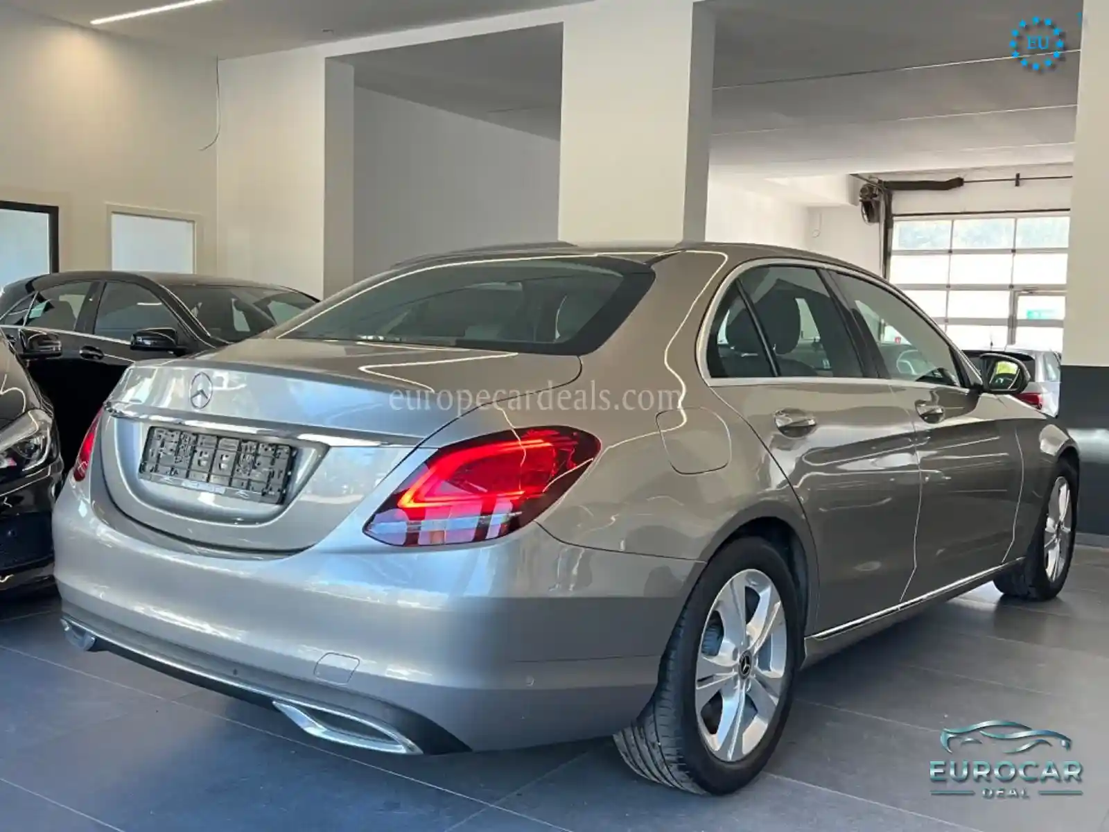 Mercedes-Benz C 180