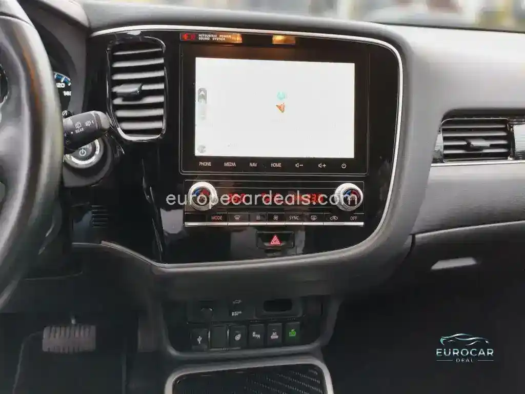 Mitsubishi Plug-in Hybrid Outlander