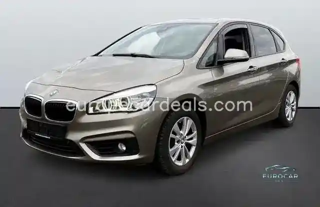 BMW 220