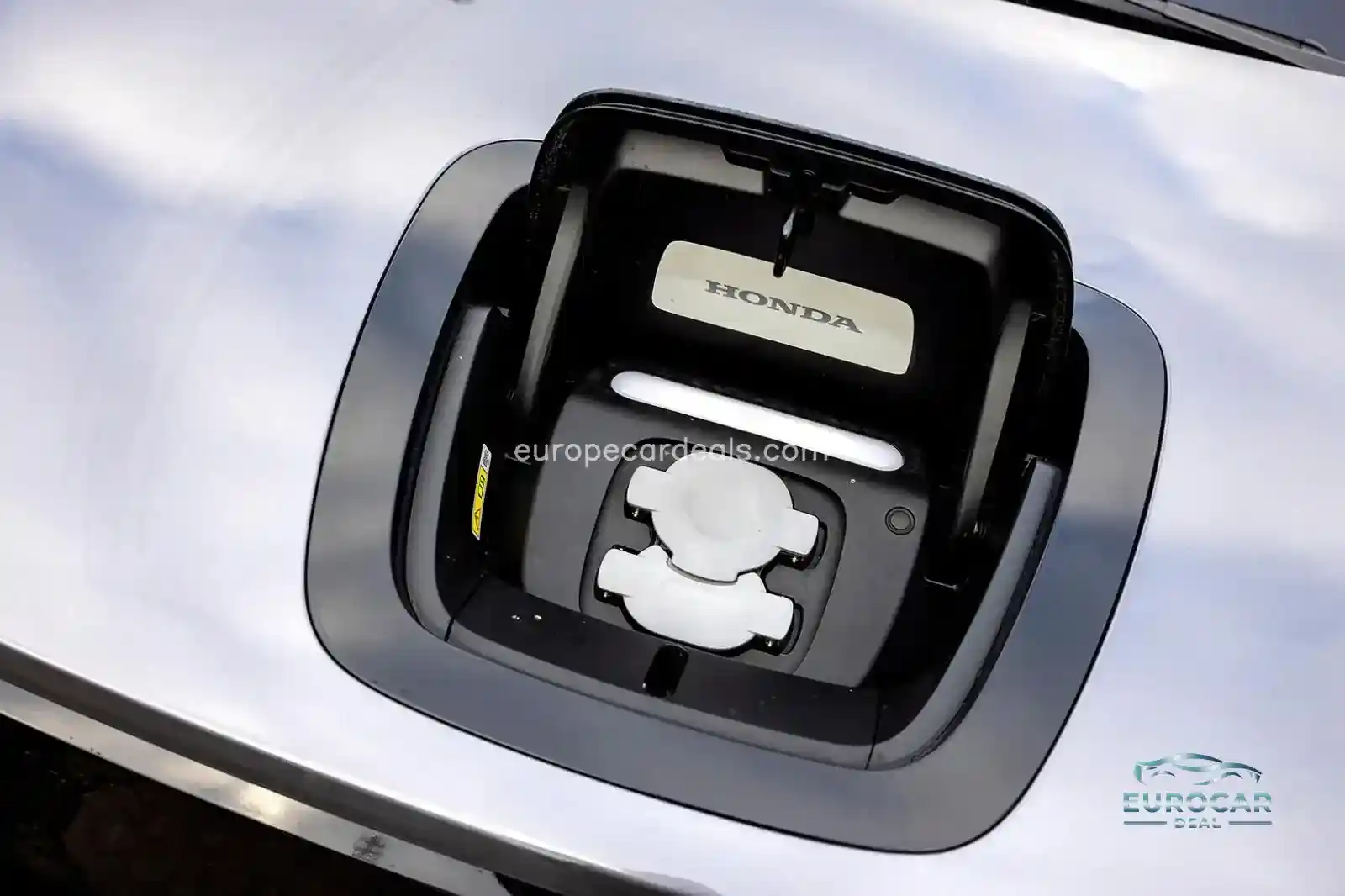 Honda e