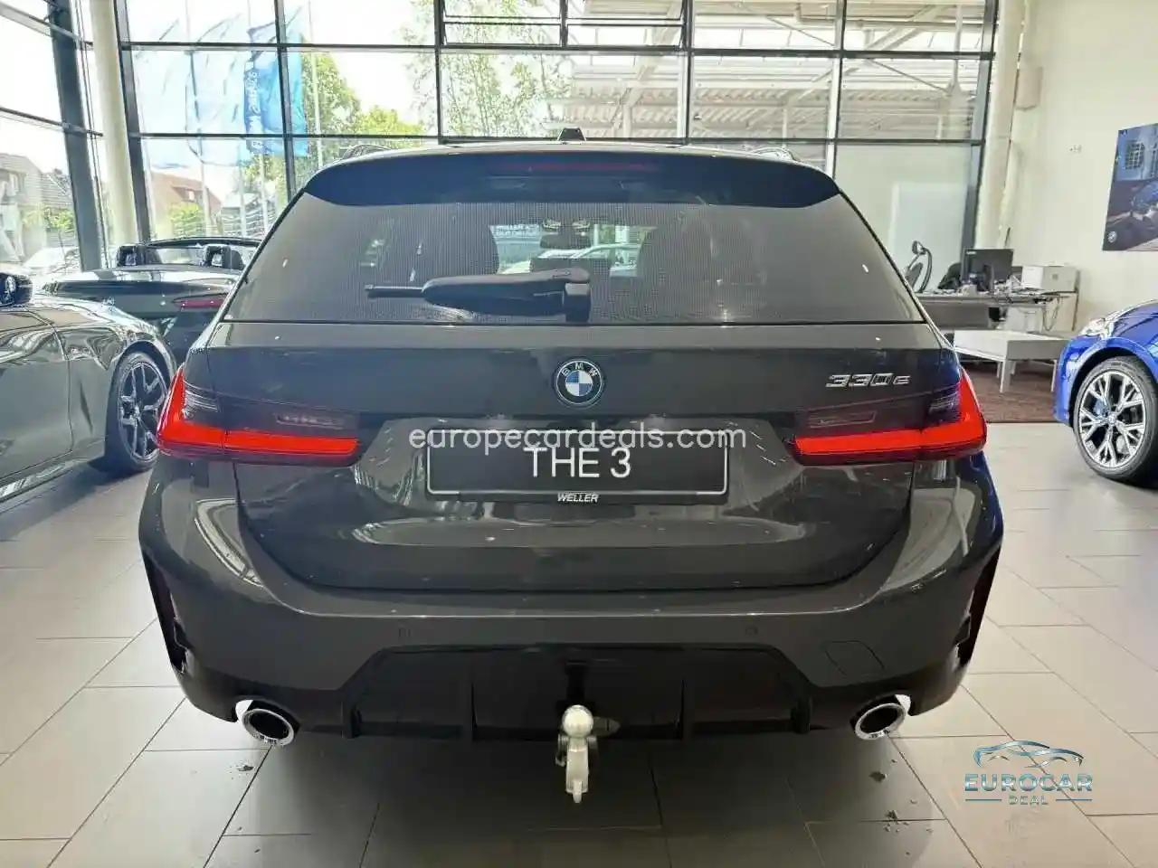 BMW 330