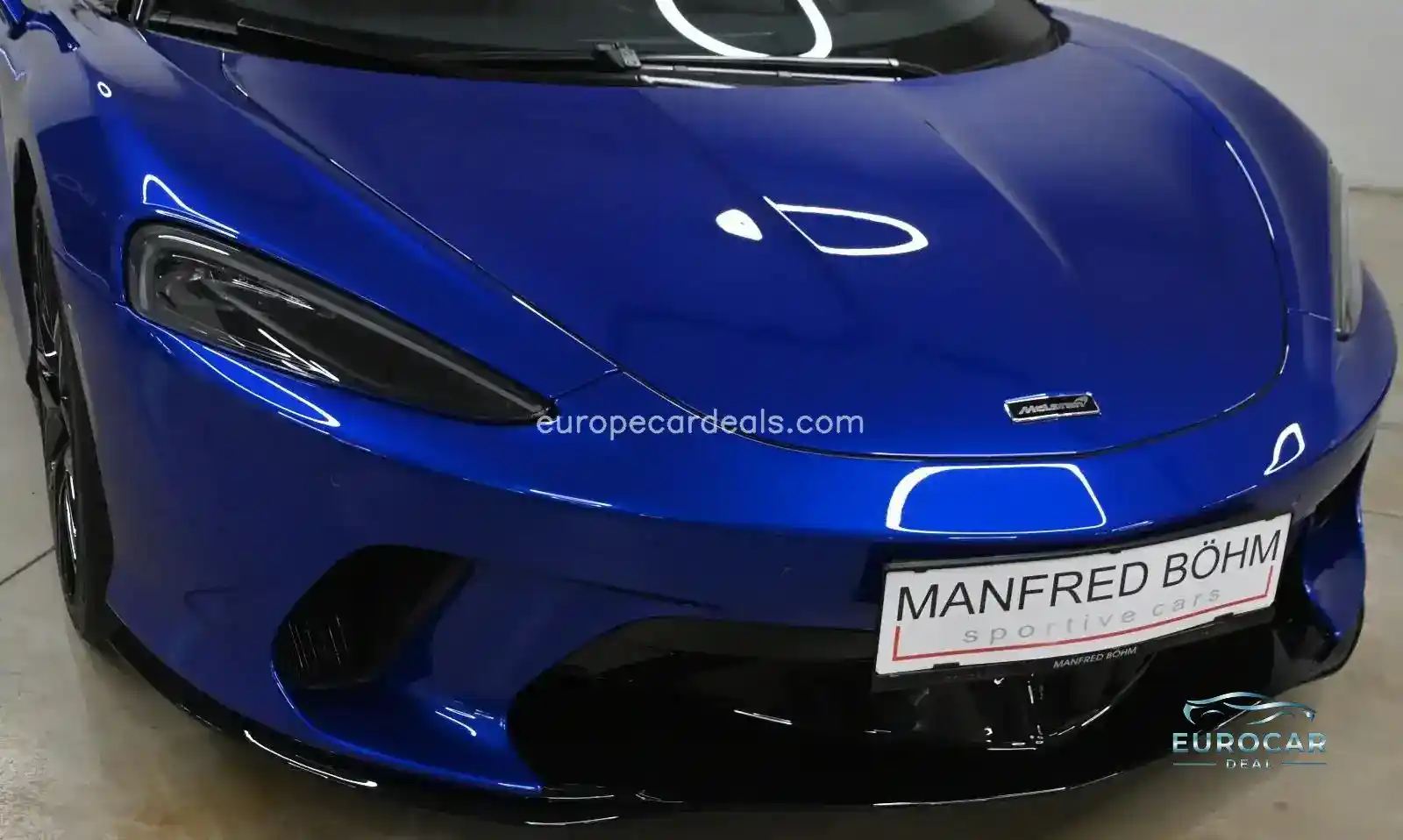 McLaren GT
