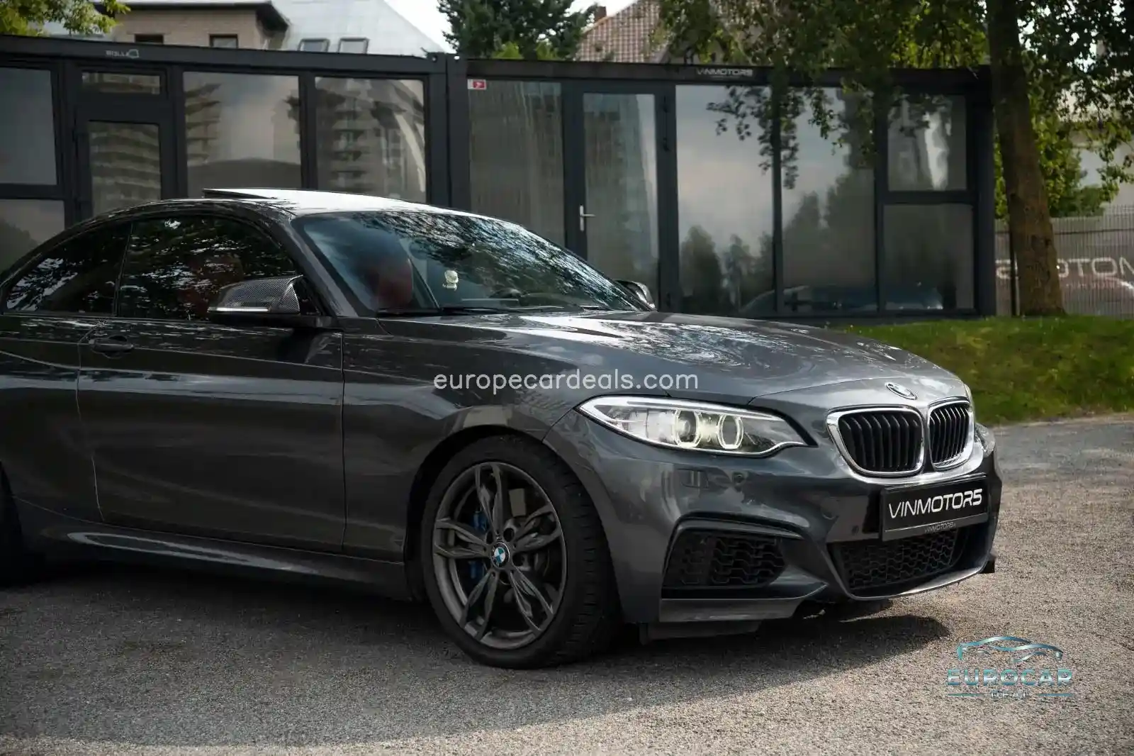 BMW M240i