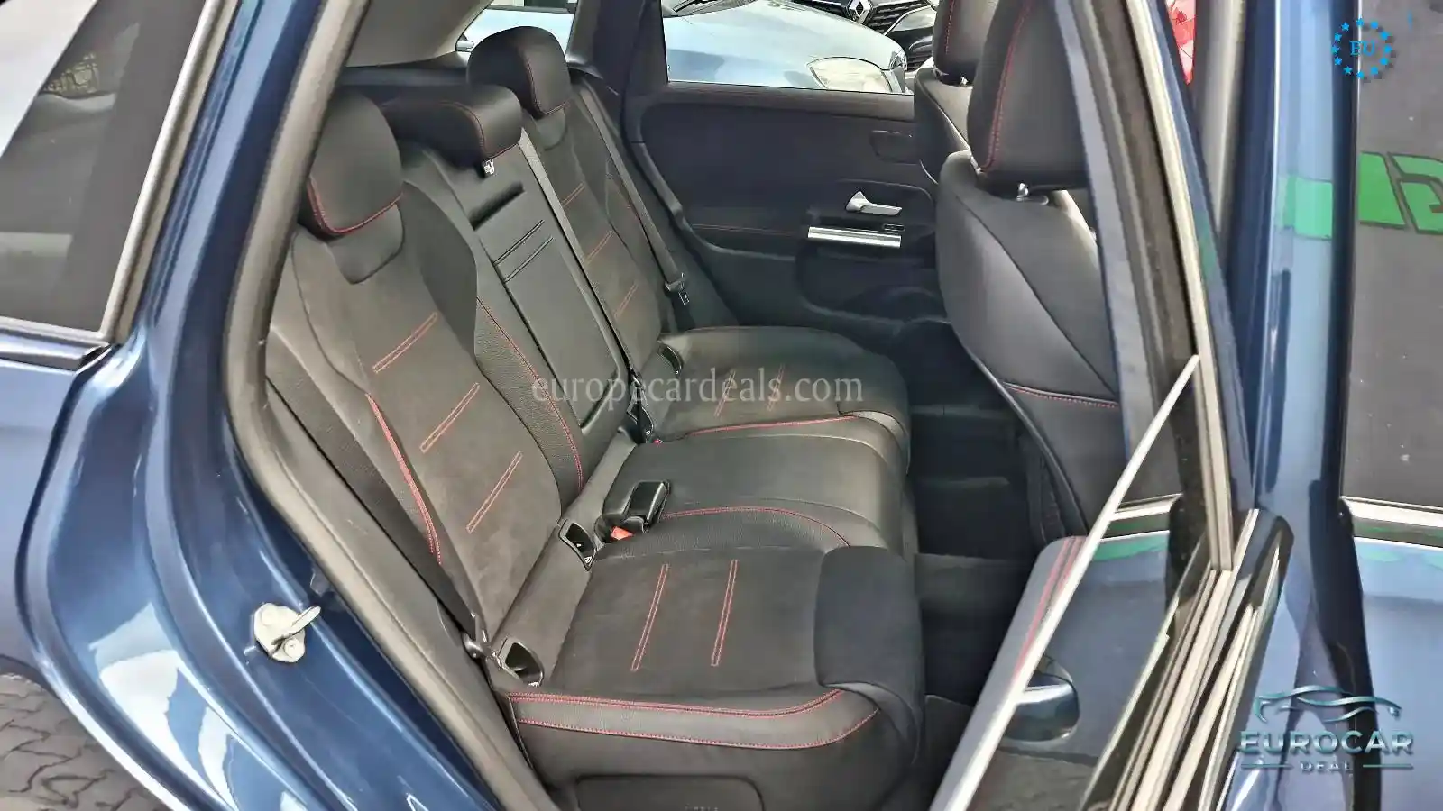 Mercedes-Benz B 220