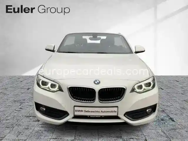 BMW 218