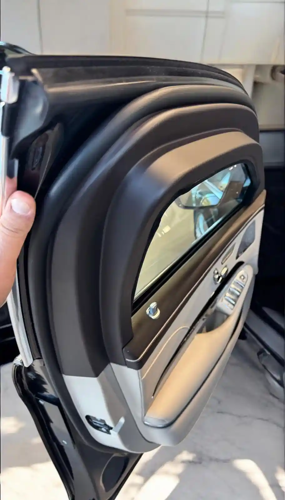 Mercedes-Benz S 600