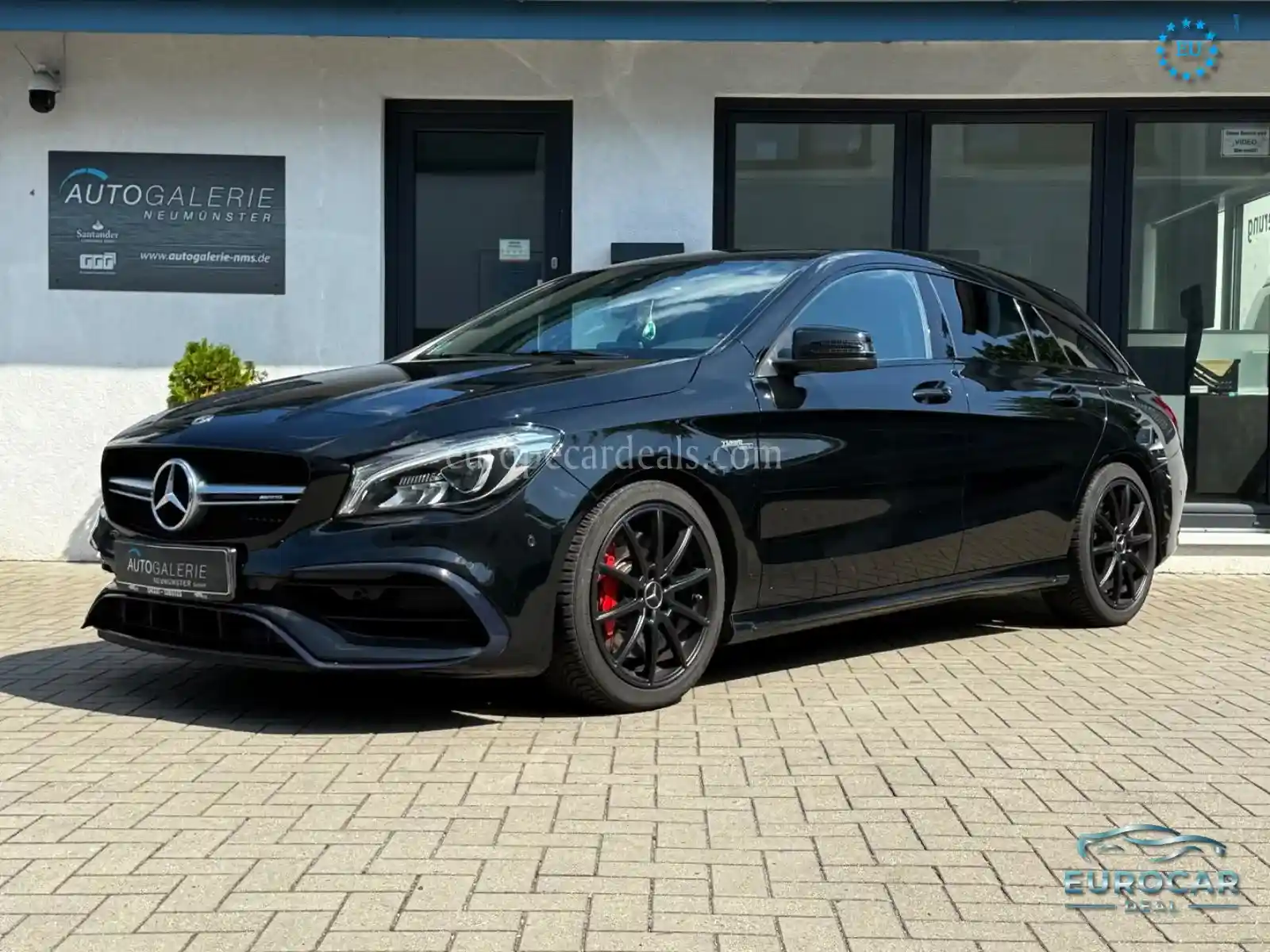 Mercedes-Benz CLA 45 AMG Shooting Brake