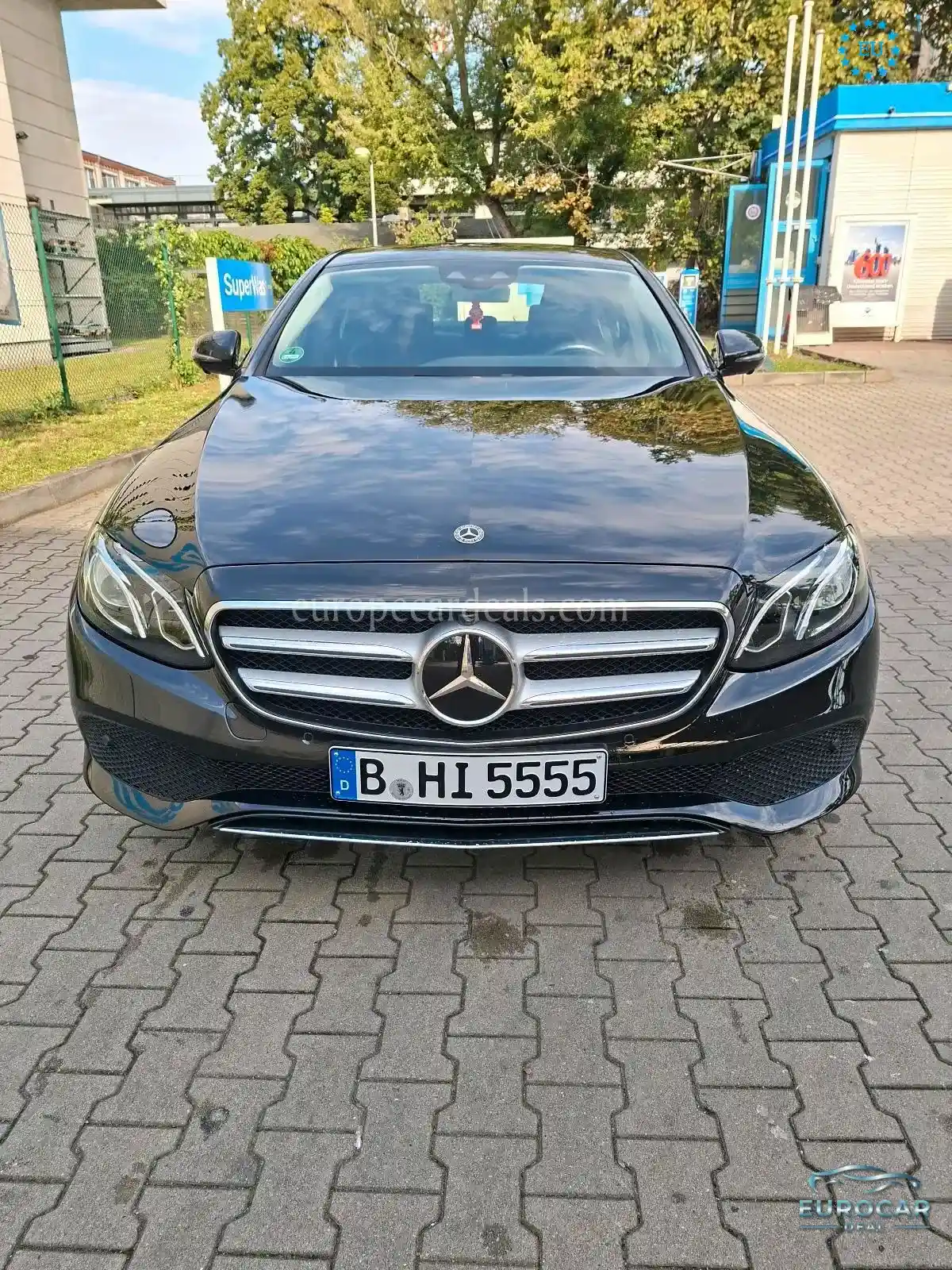 Mercedes-Benz E 200