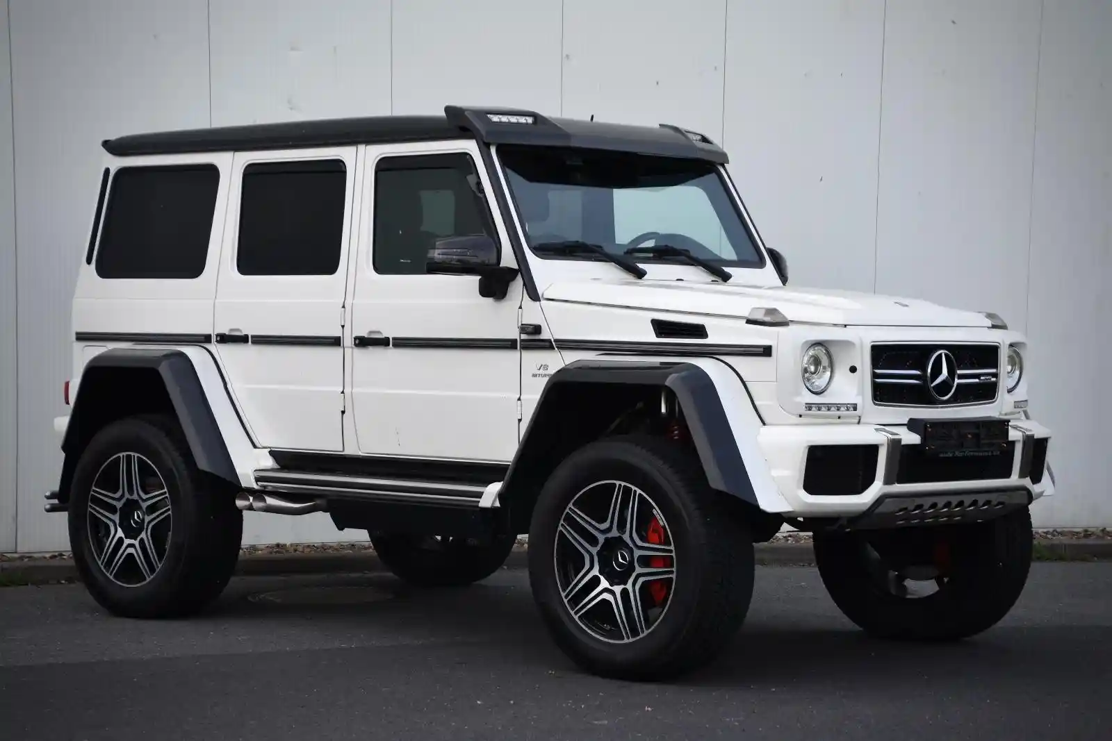 Mercedes-Benz G 500