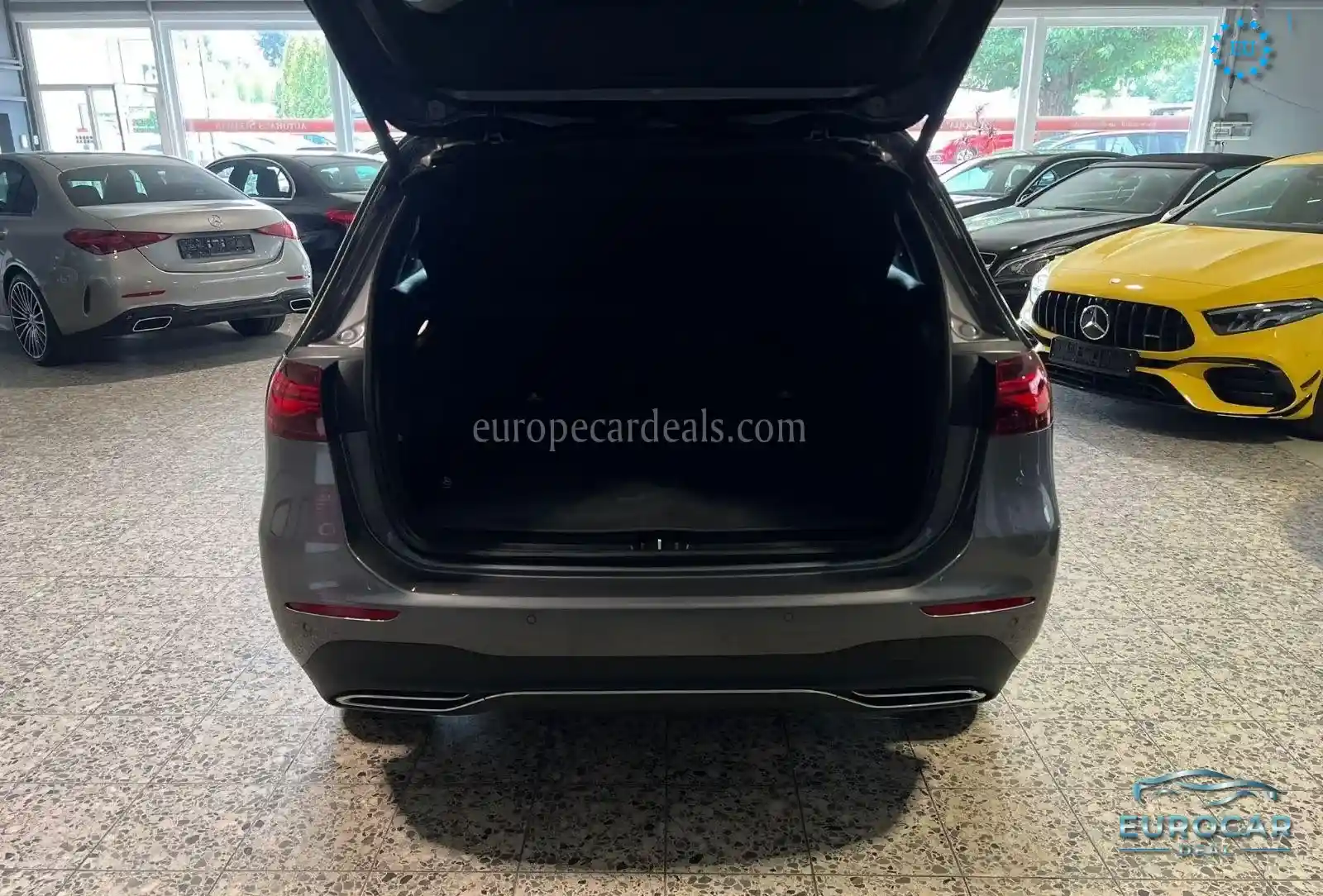 Mercedes-Benz B 200