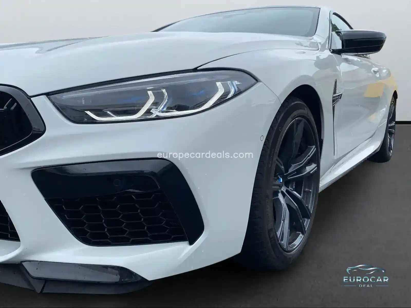 BMW M8