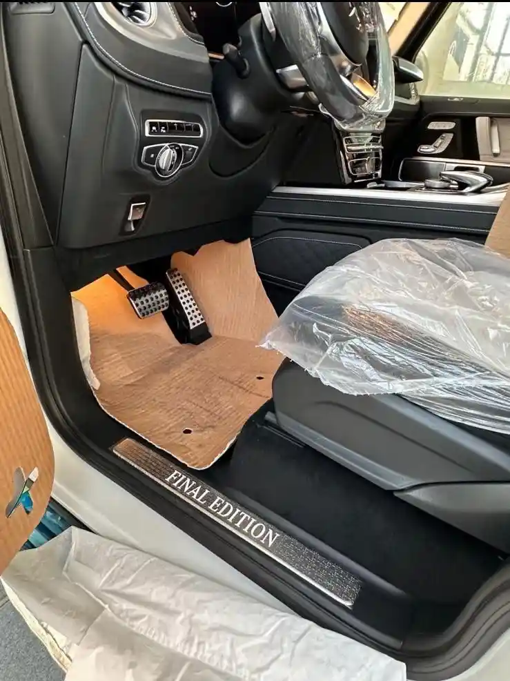 Mercedes-Benz G 500