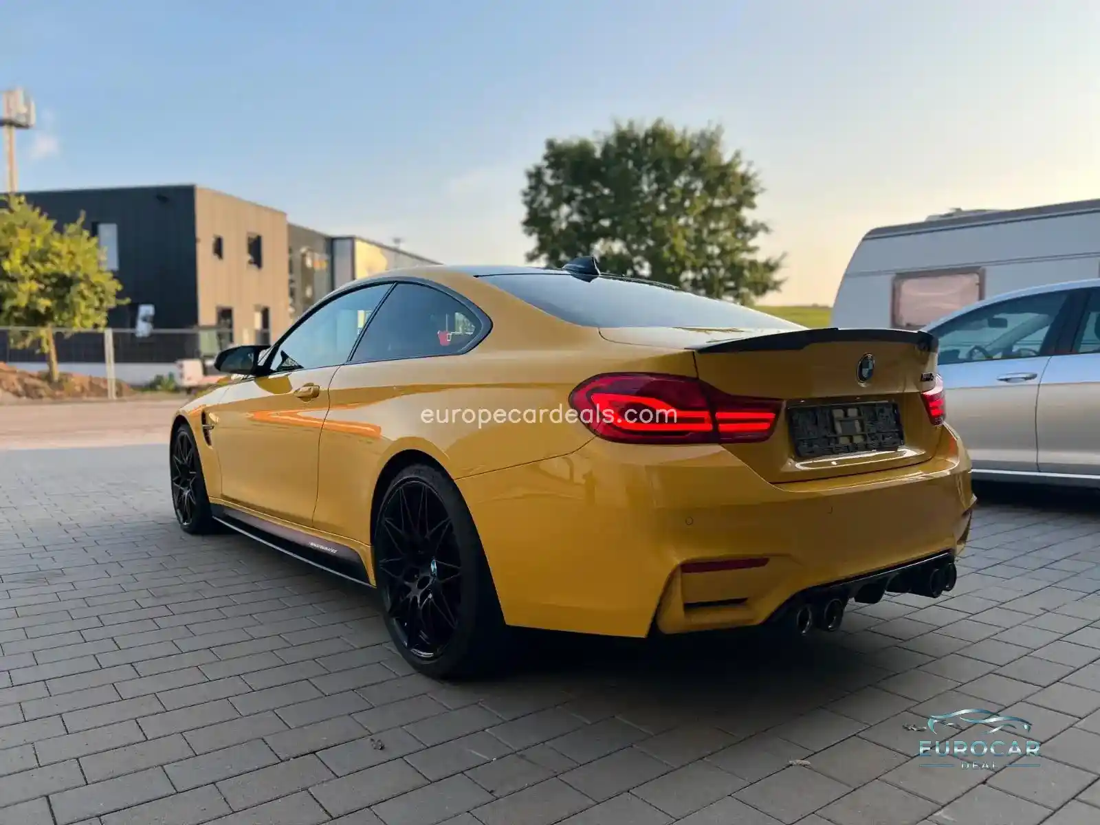 BMW M4