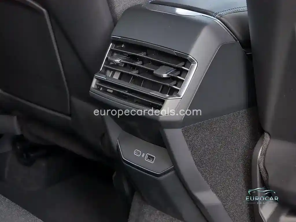 Lynk&Co 01