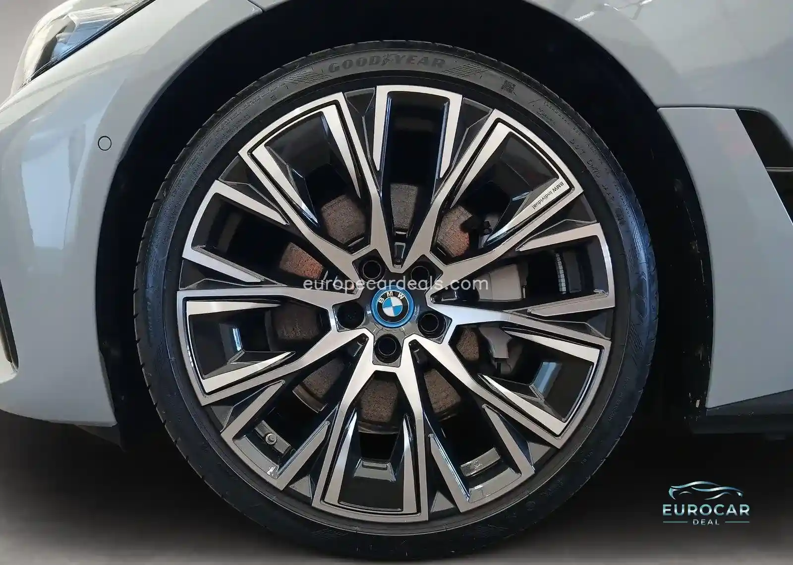 BMW i4