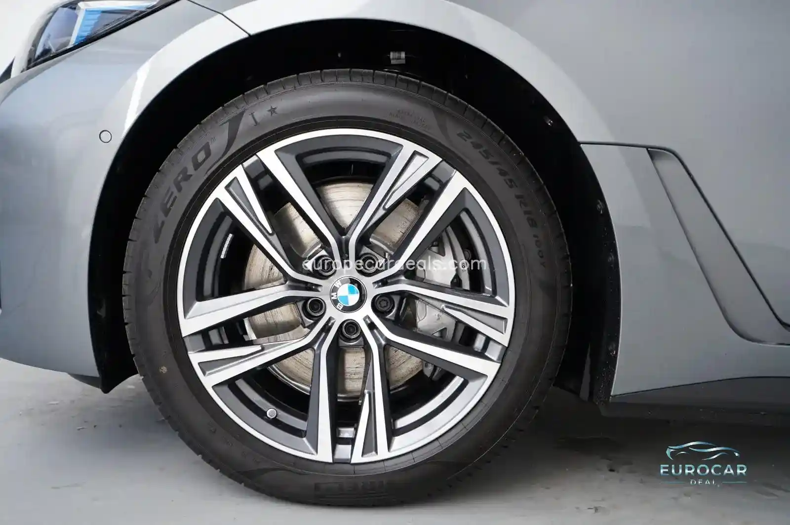BMW i4