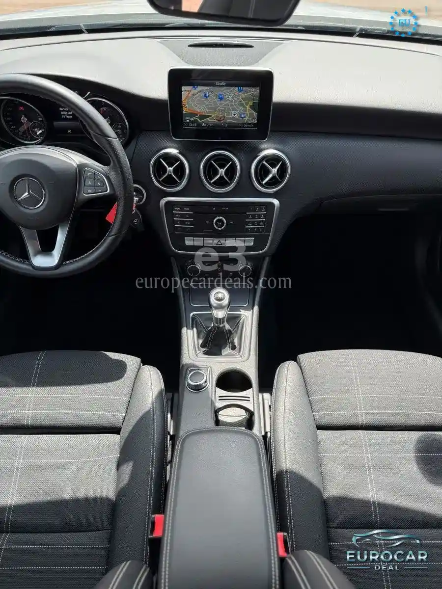Mercedes-Benz A 200