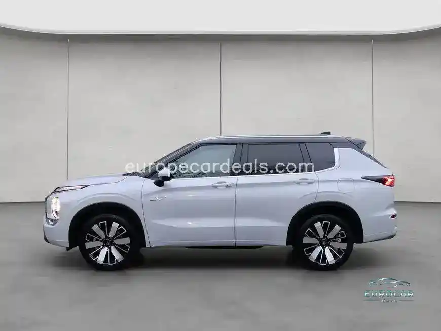 Mitsubishi Plug-in Hybrid Outlander