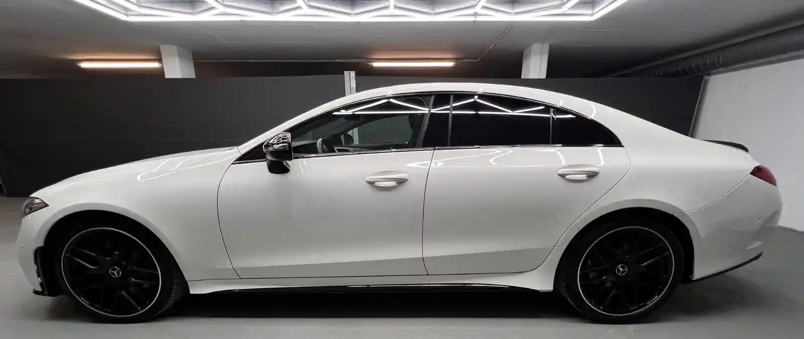 Mercedes-Benz CLS 300