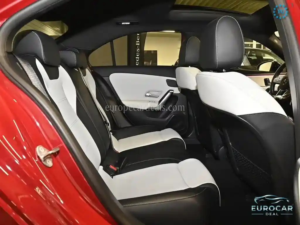 Mercedes-Benz A 35 AMG