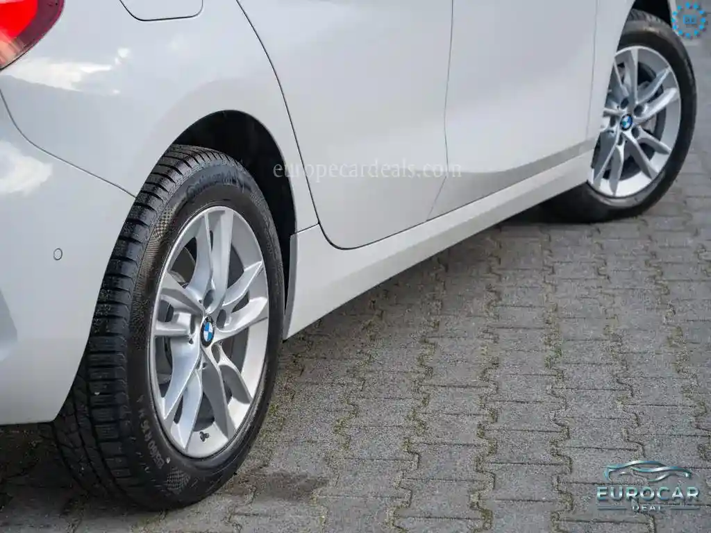 BMW 118