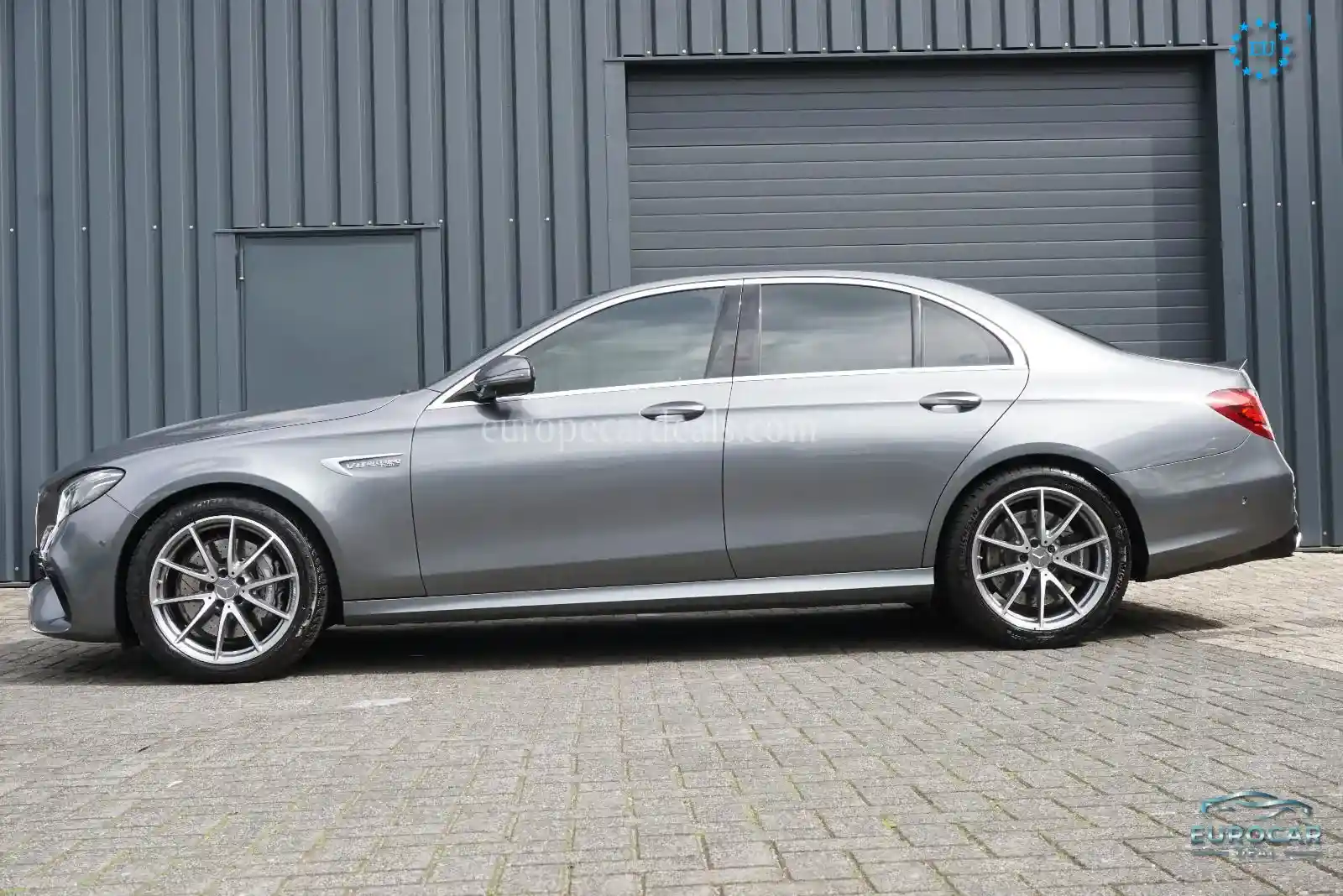 Mercedes-Benz E 63 AMG