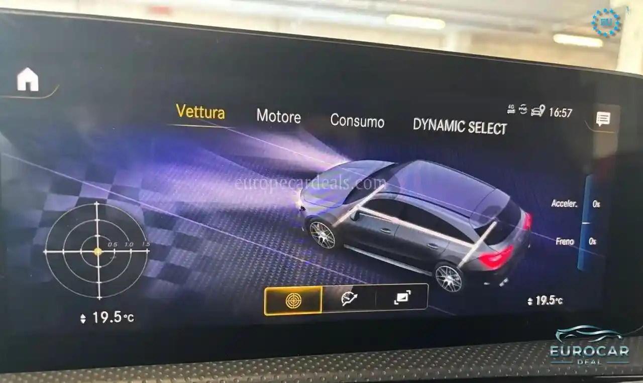 Mercedes-Benz CLA 45 AMG Shooting Brake