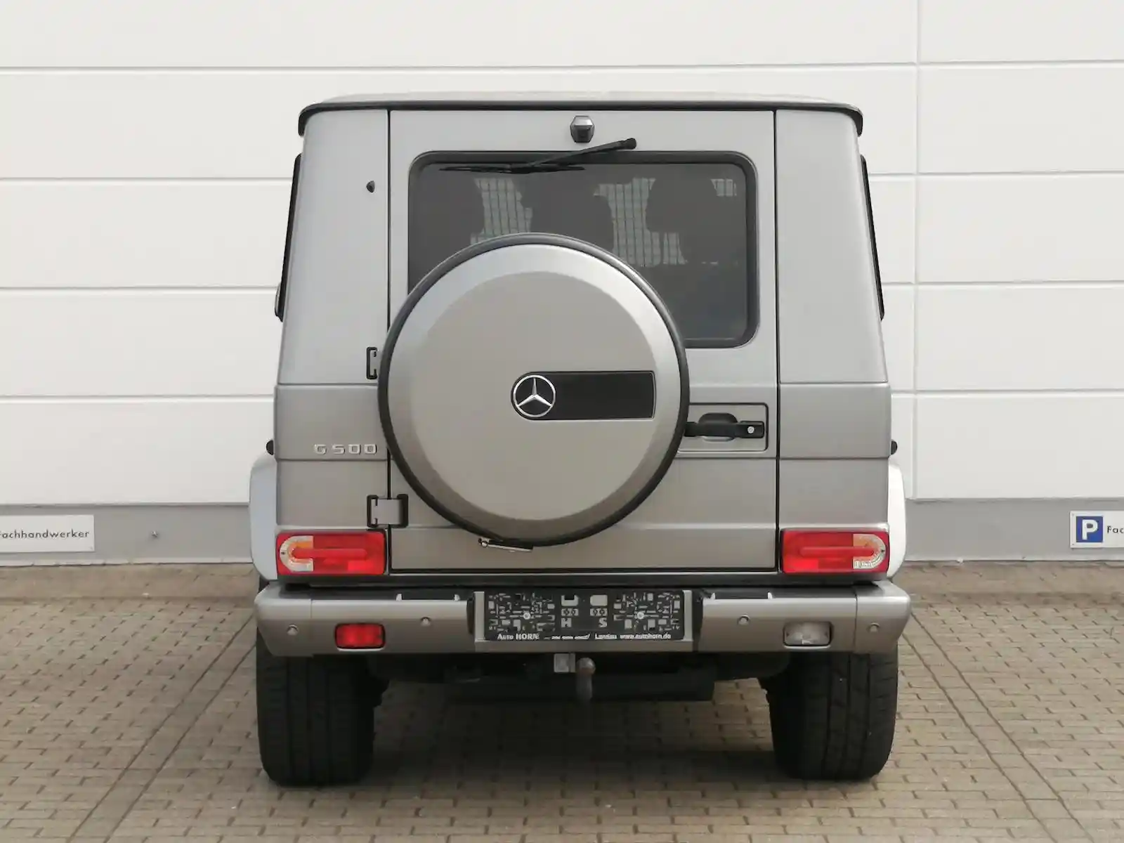 Mercedes-Benz G 500
