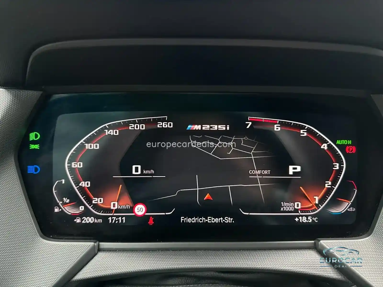 BMW M235