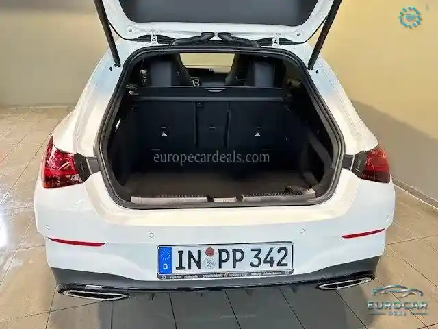 Mercedes-Benz CLA 180 Shooting Brake