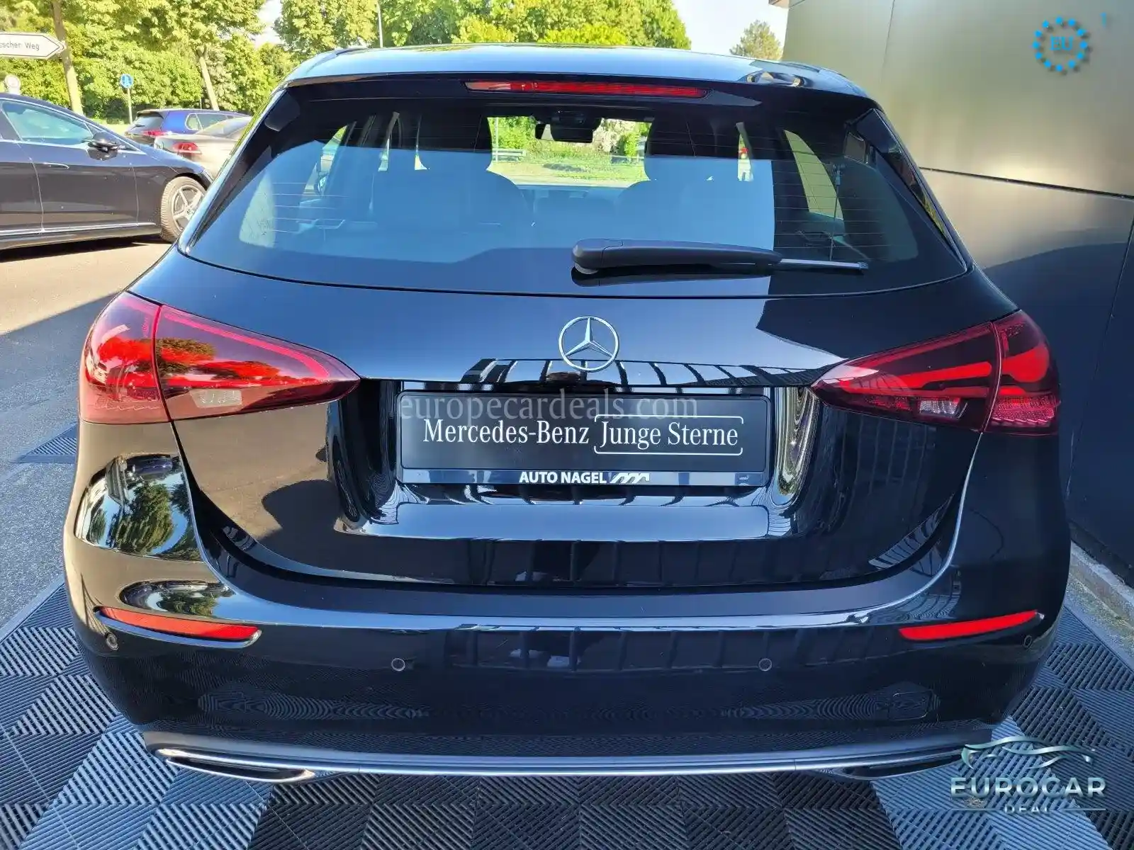 Mercedes-Benz A 180