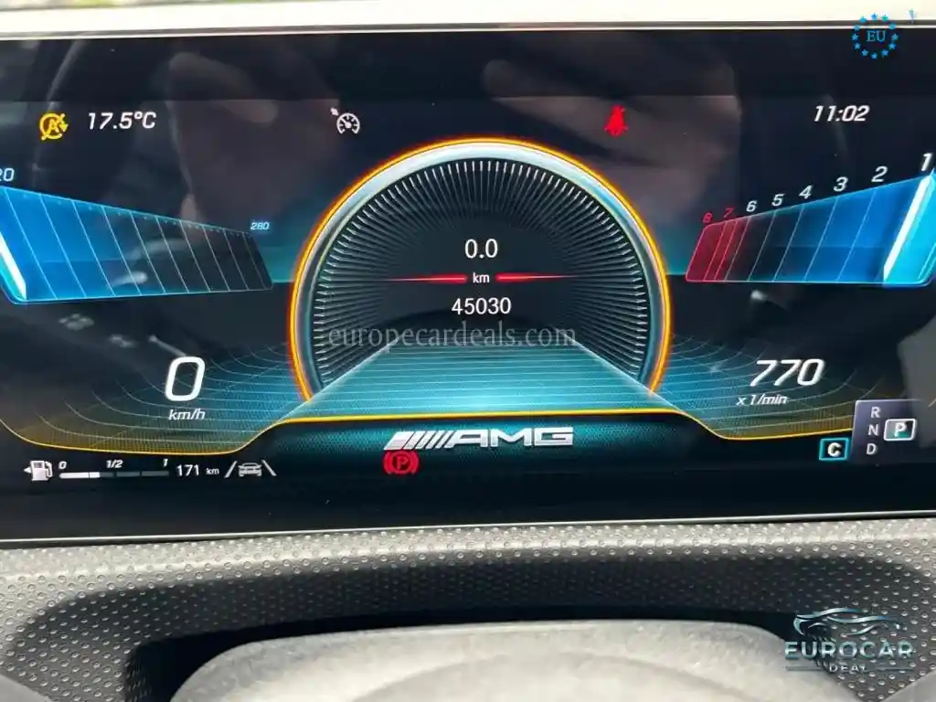 Mercedes-Benz A 35 AMG