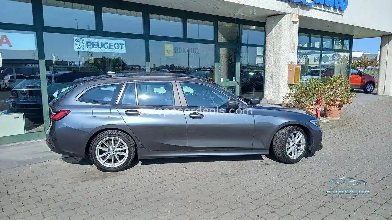 BMW 320