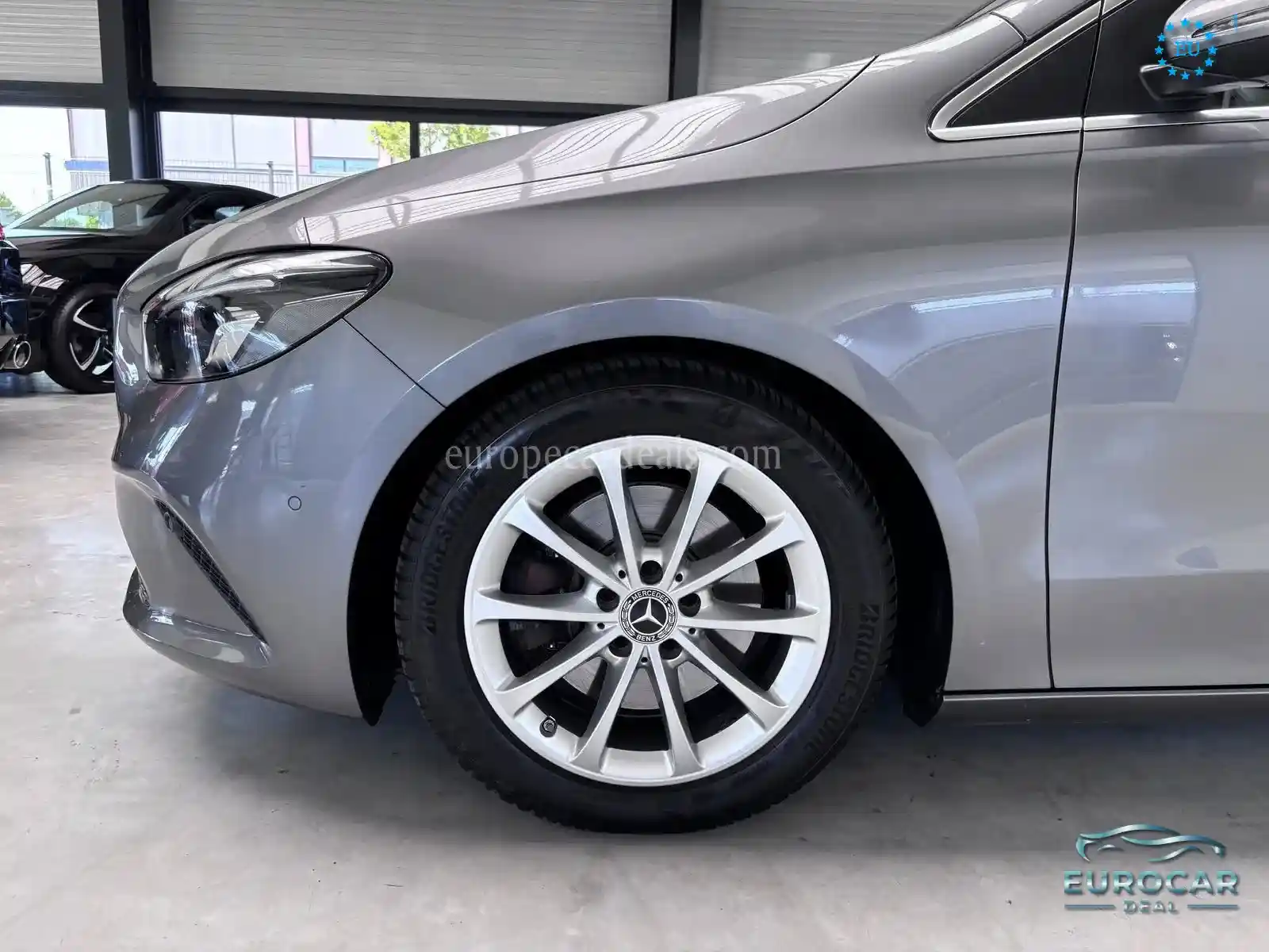 Mercedes-Benz B 220